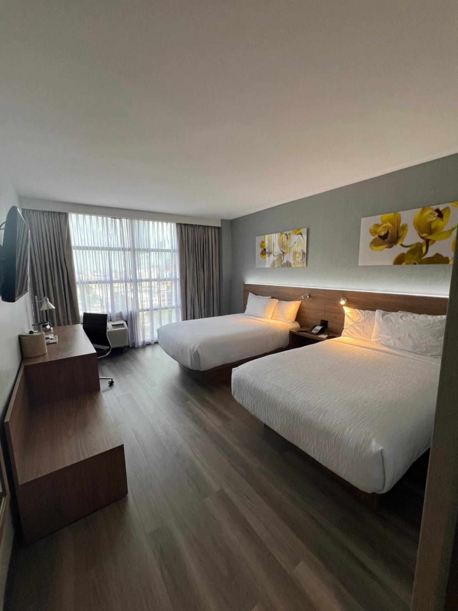 Wingate By Wyndham Long Island City New York Buitenkant foto